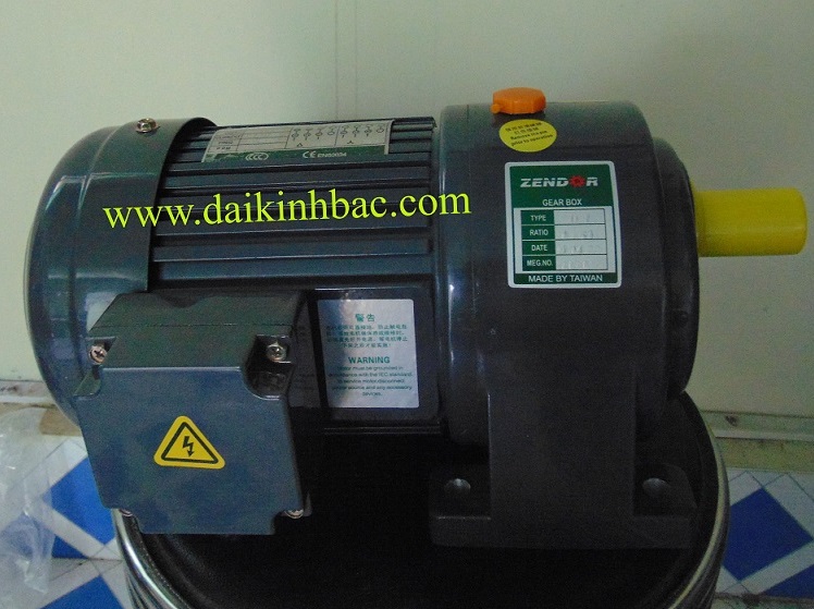 Động cơ giảm tốc Zendor chân đế