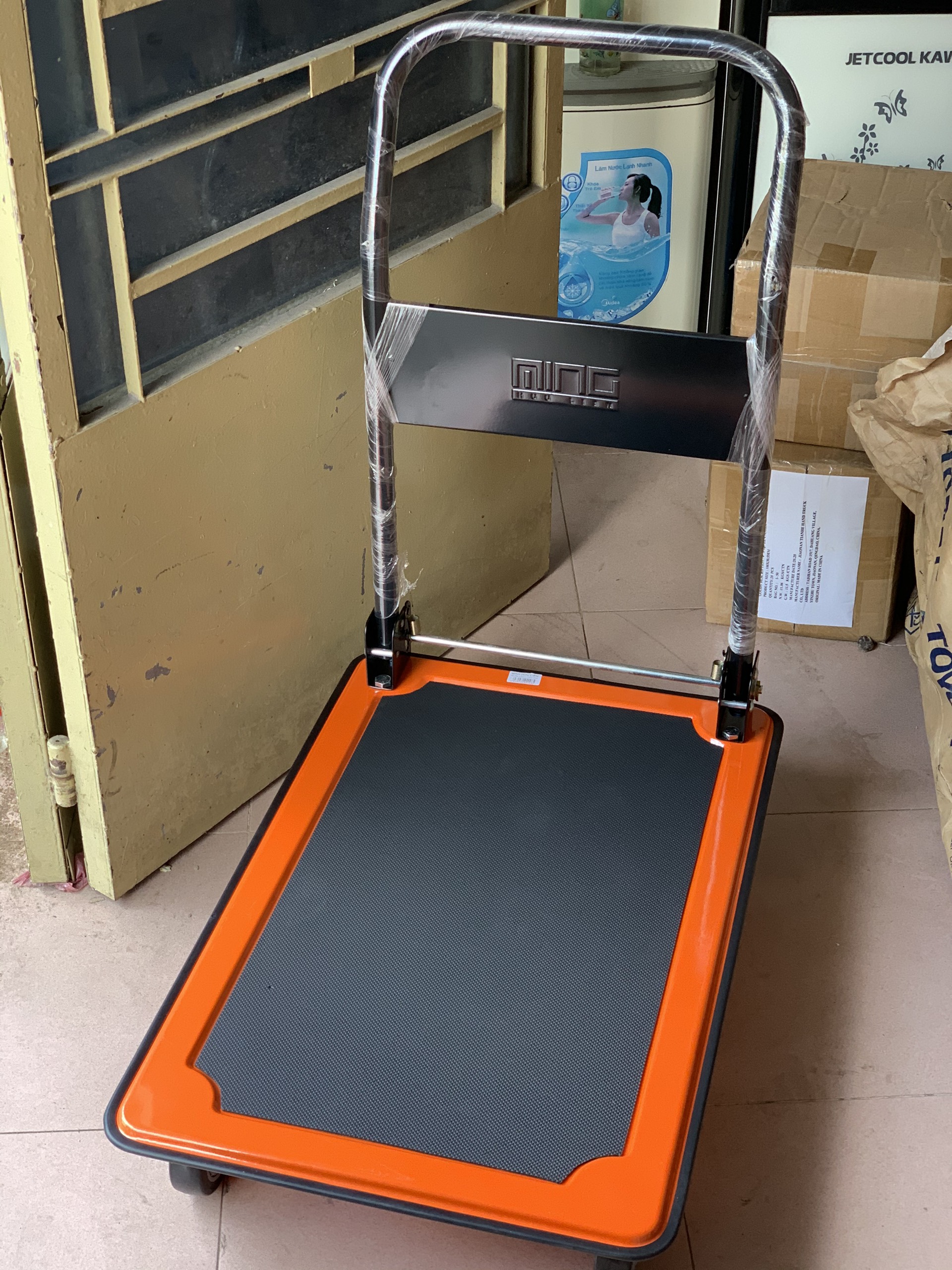 Xe đẩy hàng 4 bánh sàn thép Kanson KS150 tải trọng 150Kg