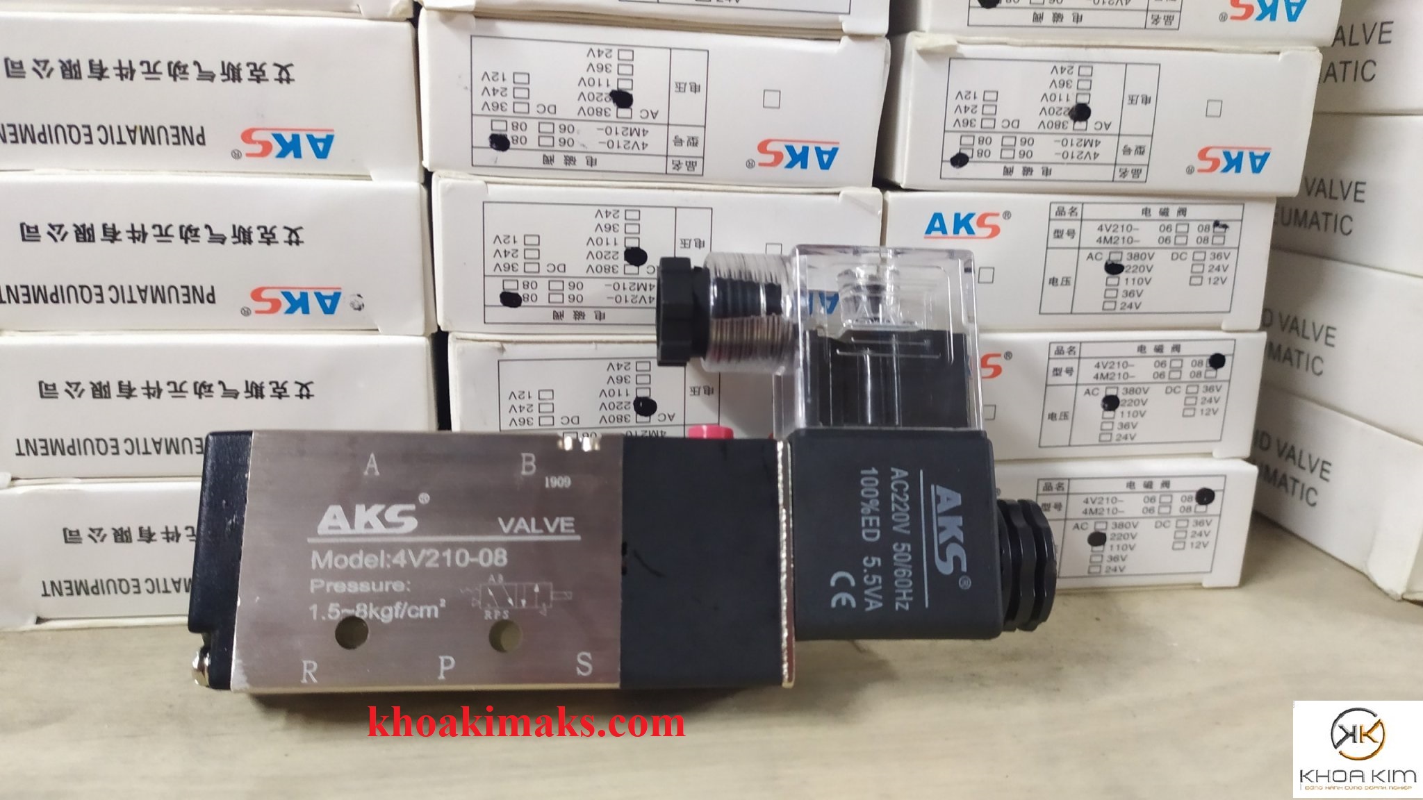 Van điện từ 4V210-08 AKS 220V