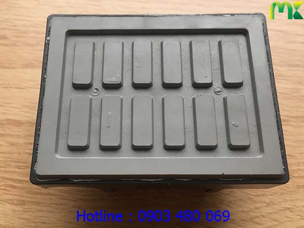 Băng tải máy dán cạnh 79*61*18mm