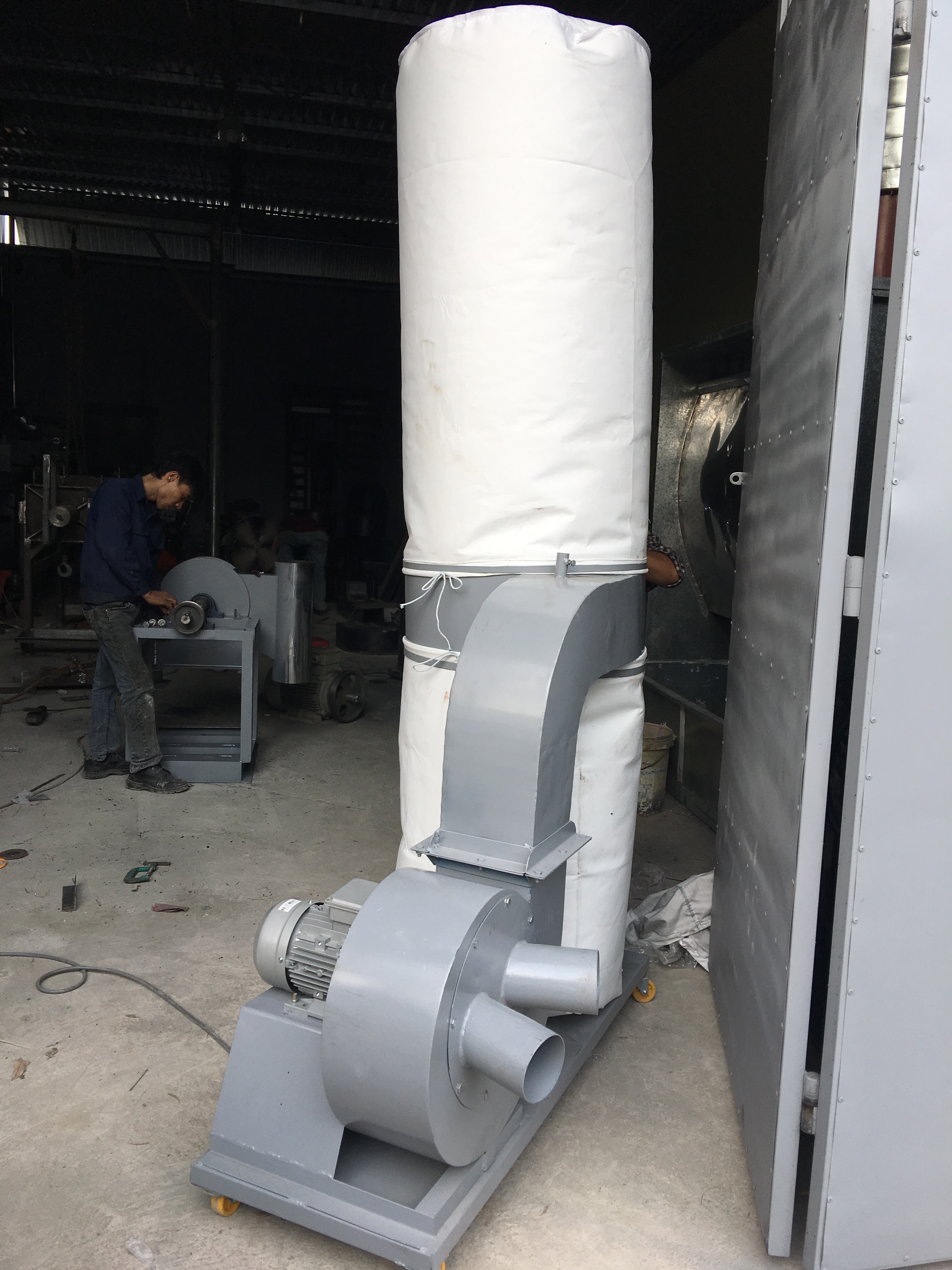 Quạt hút bụi di động 5.5 HP