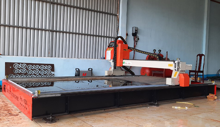 Máy cắt plasma CNC MTA Pro-1530