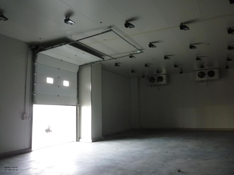 Cửa cuốn trượt trần
