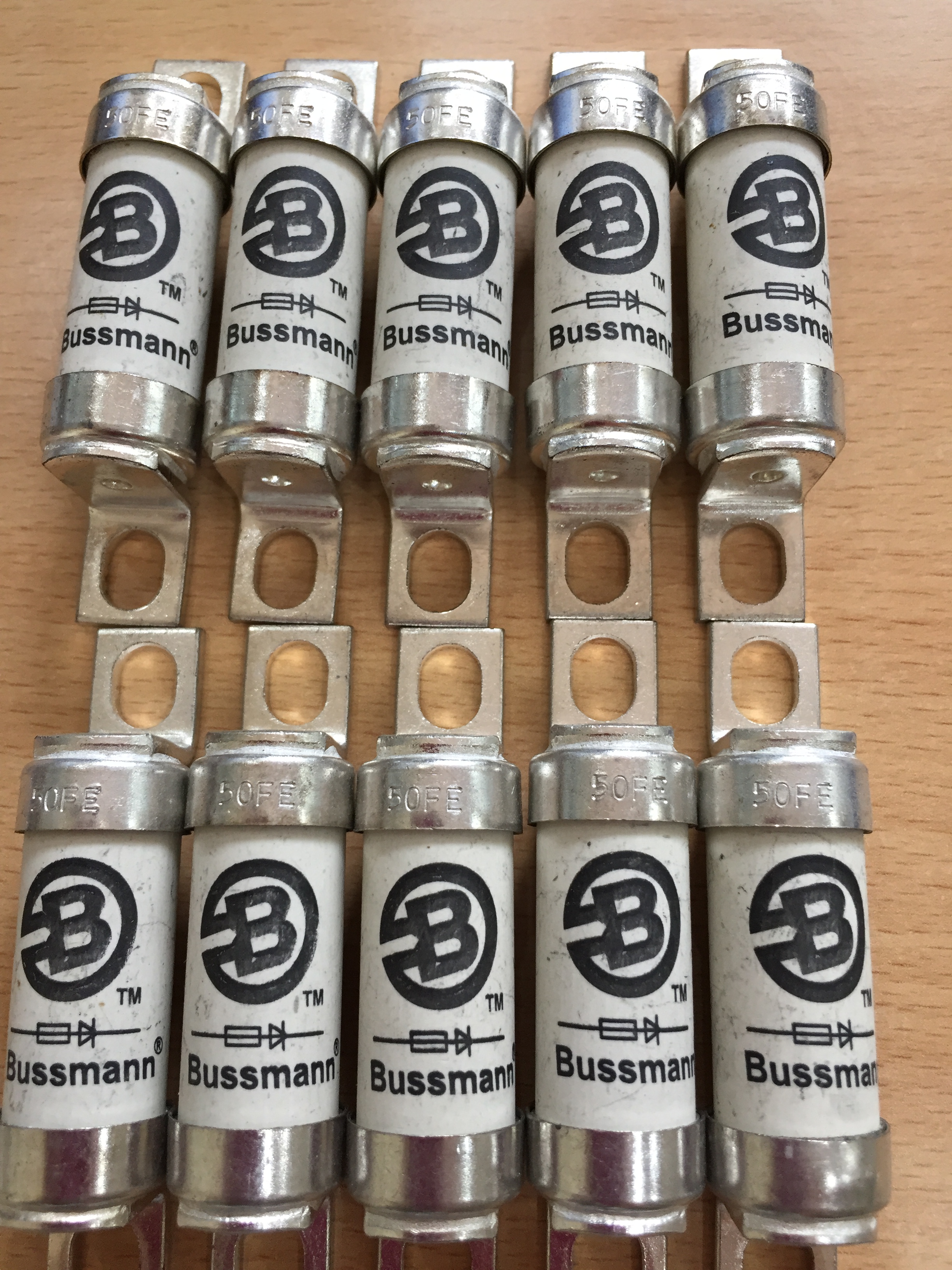 Cầu chì bán dẫn Bussman 50FE