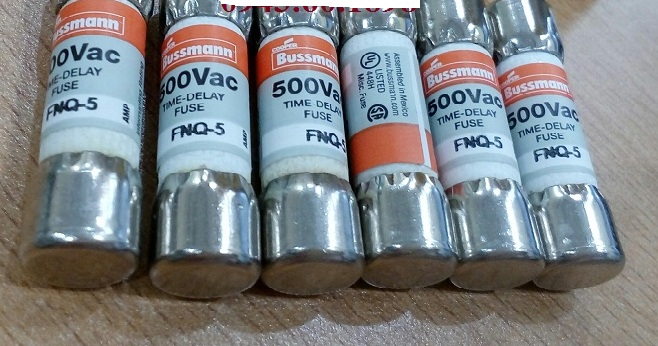 Cầu chì Bussmann FNQ-5
