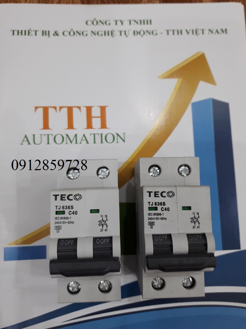 Aptomat MCB 2PHA 40A, xuất xứ Teco - Đài Loan