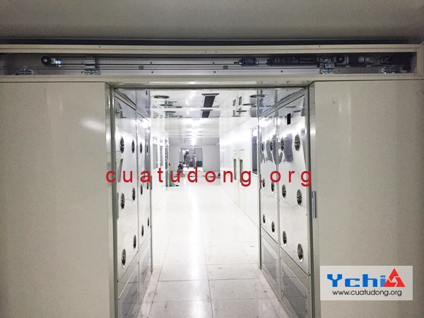 Cửa phòng Air Shower chất lượng tốt, giá cạnh tranh
