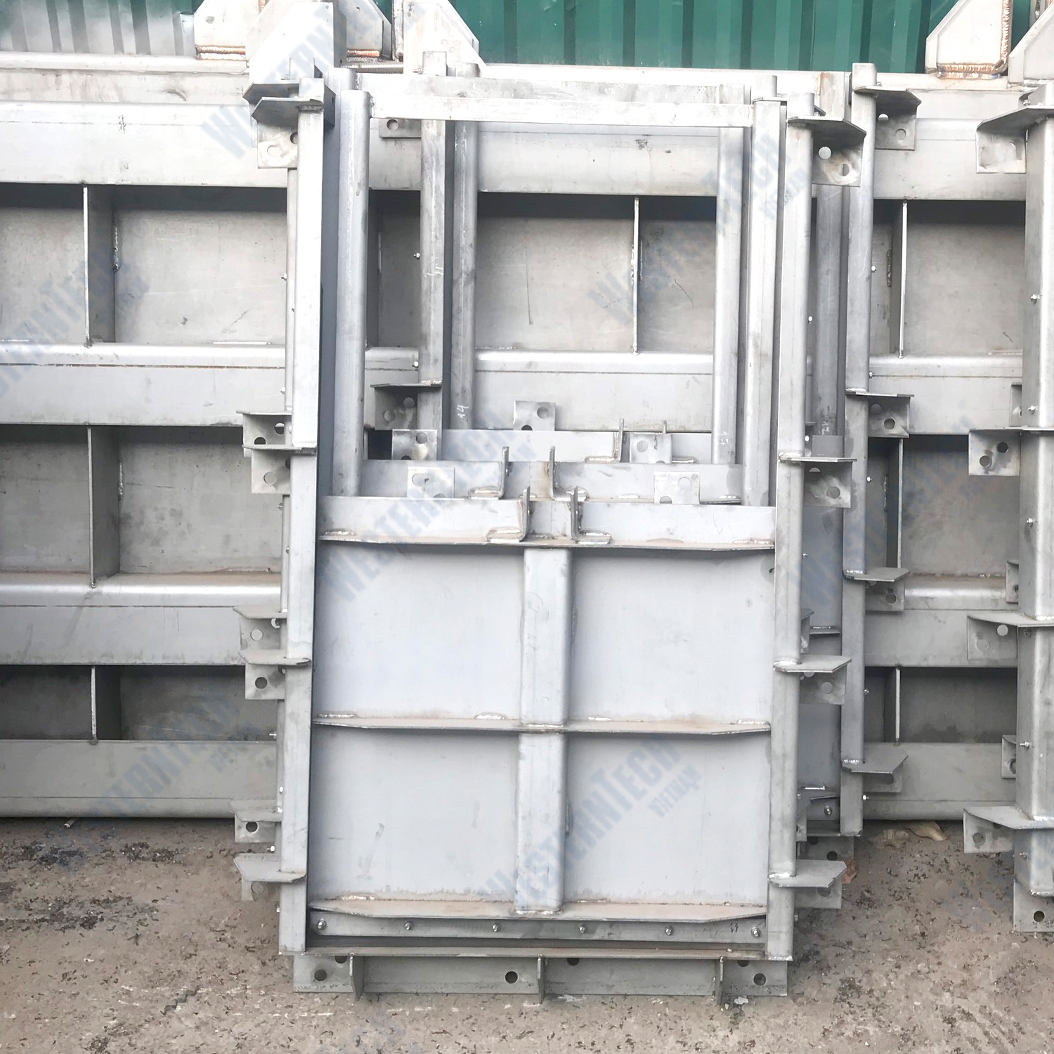 Van cửa phai 4 mặt kín model P4S (200-600)