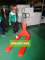Xe nâng tay gắn cân 2500kg Niuli giá rẻ 