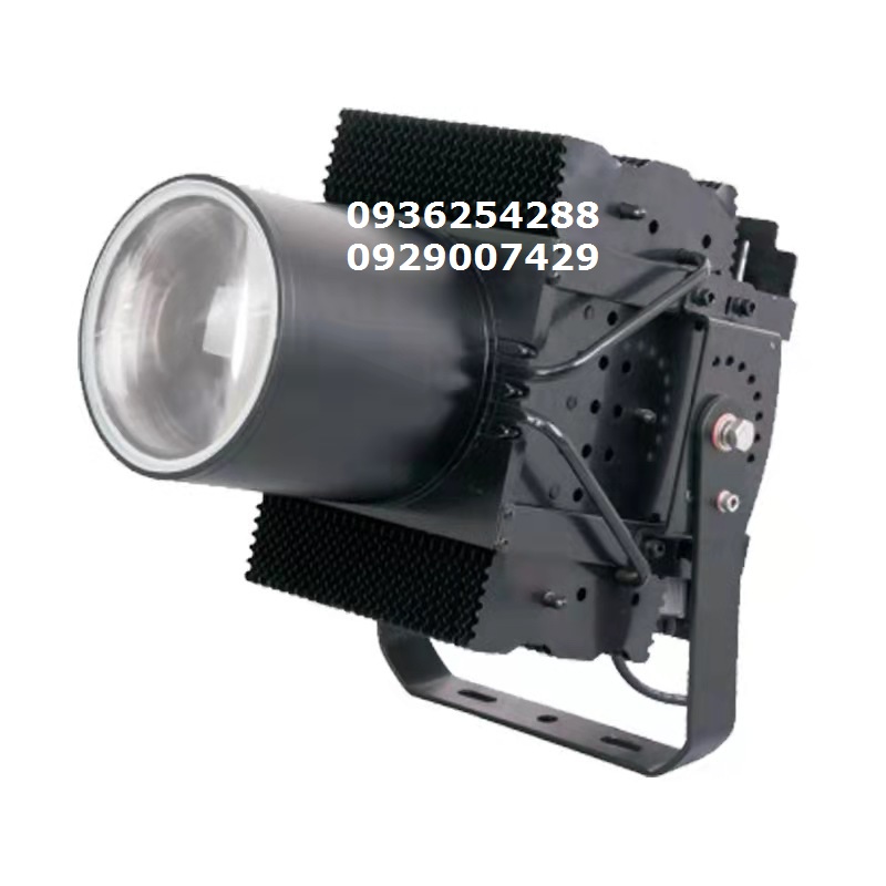 Đèn pha led rọi xa công suất 200W GSRX200 chiếu sáng trên tàu, chòi canh...