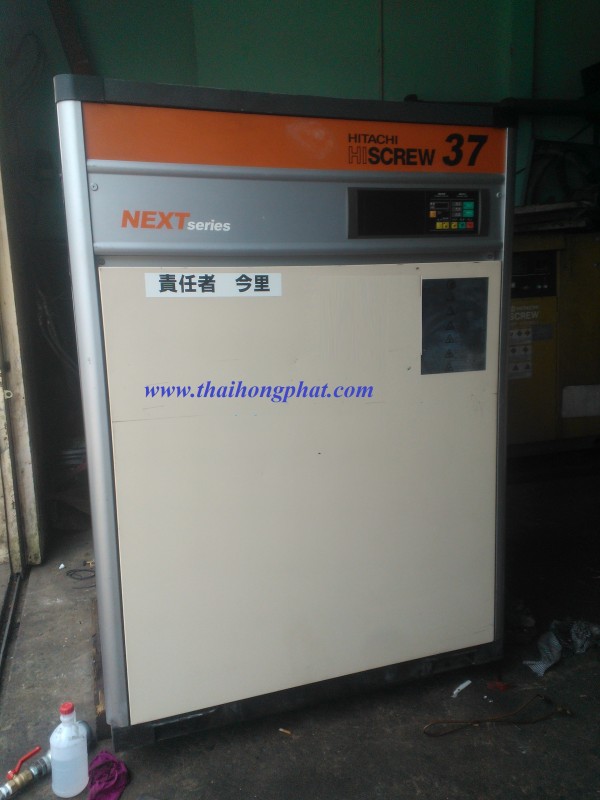 Máy nén khí trục vít Hitachi 37KW 