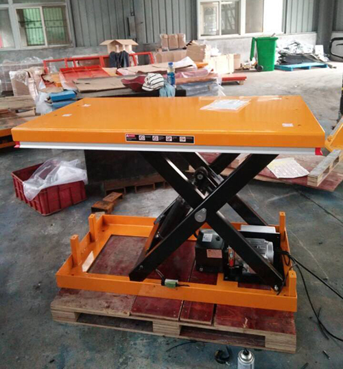 Bàn nâng thủy lực dùng nâng ô tô xe máy