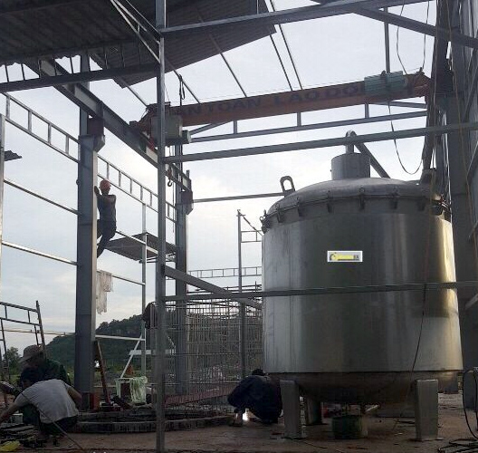 Thiết bị chưng cất tinh dầu dung tích 1000 lít