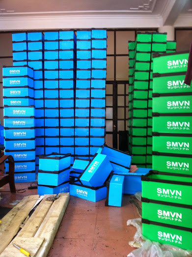 Thùng nhựa 8T rỗng xanh dương