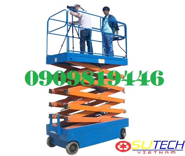 Thang nâng người vận hành