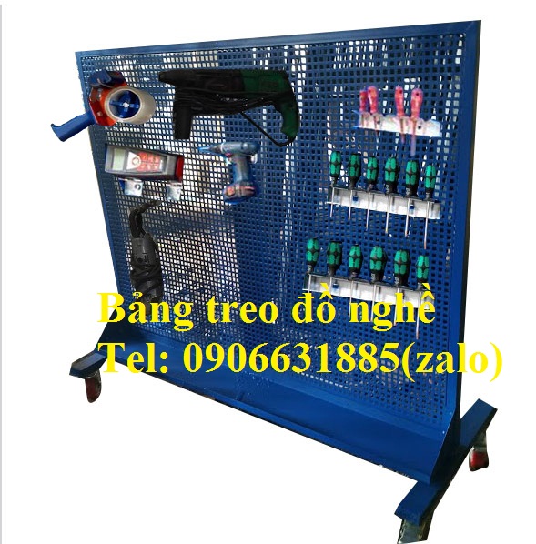 Giá treo dụng cụ tại garaxe ô tô, nhà máy, các xưởng cơ khí,..