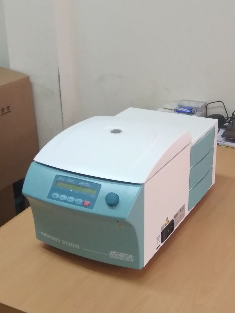 Máy ly tâm Hettich Mikro 200R