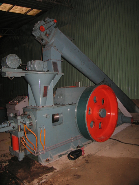 Máy ép củi mùn cưa, dăm bào MEV-90