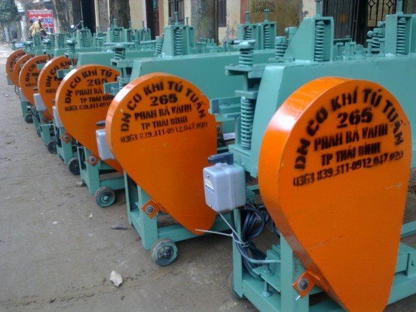 Máy chẻ lát tre nứa (Máy phân lớp) - Loại 3 lát