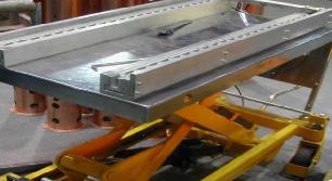 Hệ thống bàn nâng hạ, bàn kết hợp con lăn