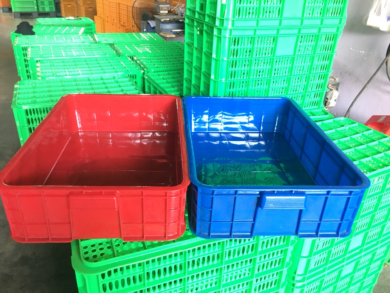 Sóng nhựa bít 1T5/ Kích thước 61x42x15cm Việt Nhật