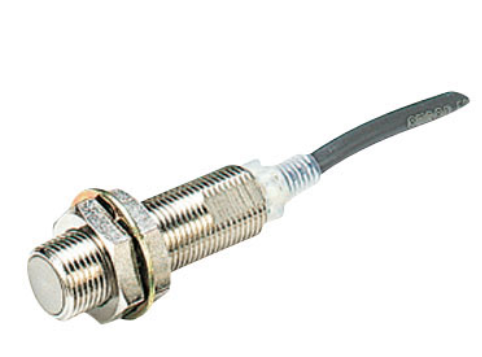Cảm biến tiệm cận OMRON E2E-X10E1 2M