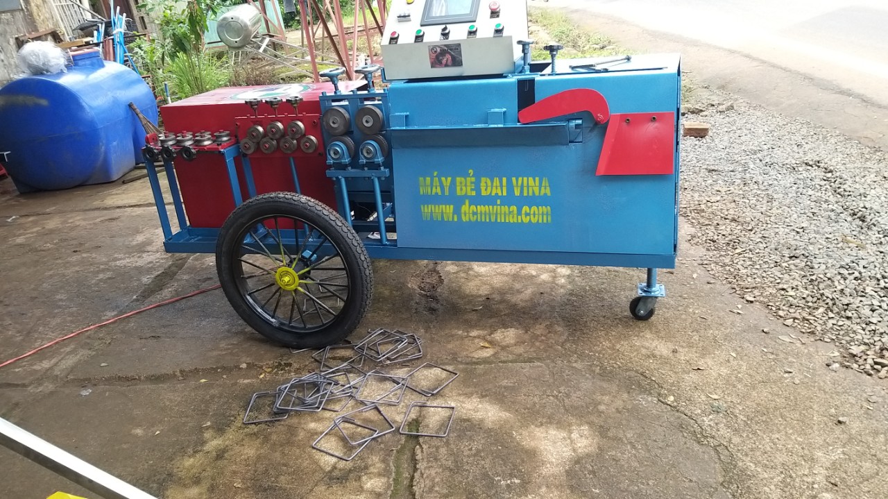 Máy bẻ đai sắt tự động dạng máy nằm