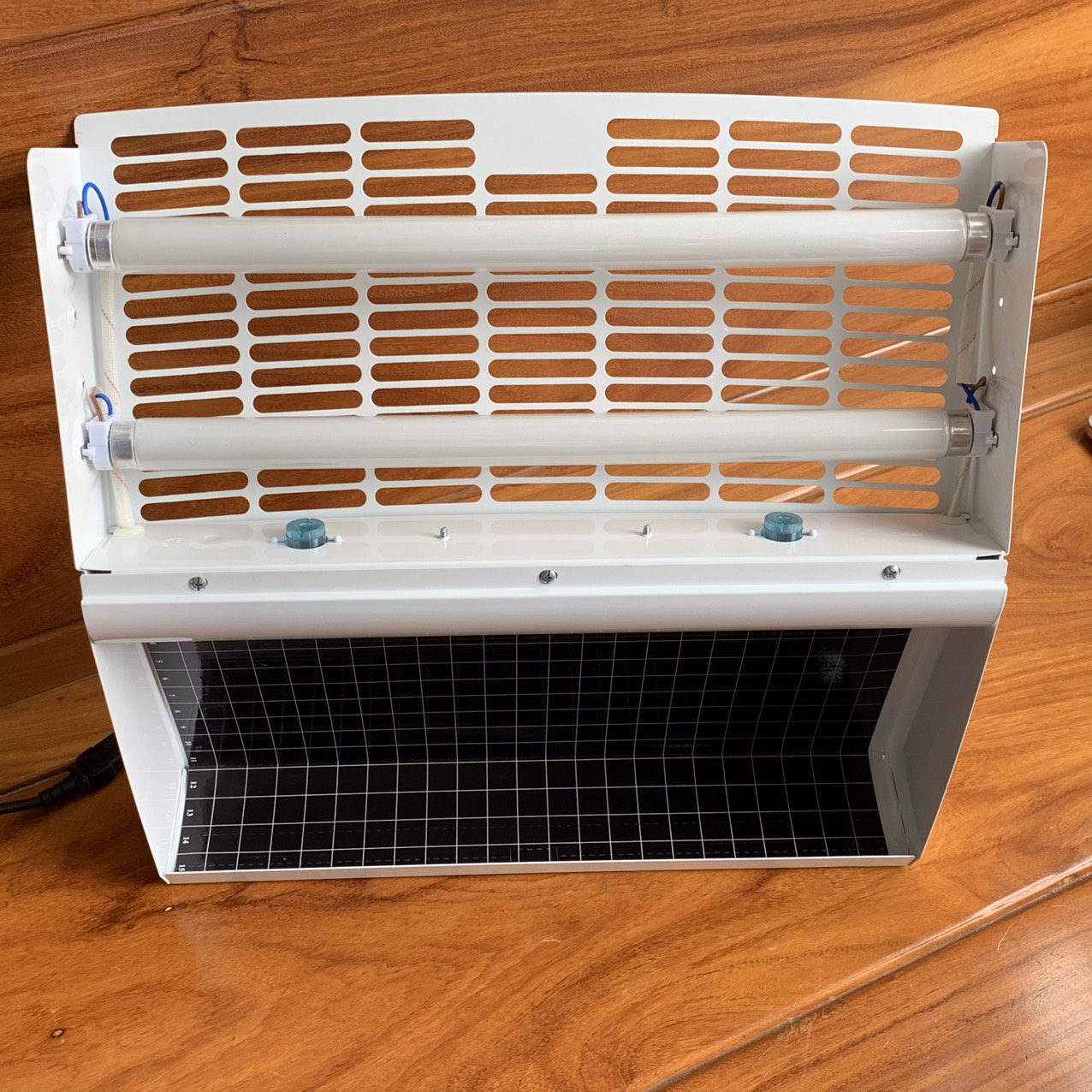 Đèn diệt côn trùng KTP 30W