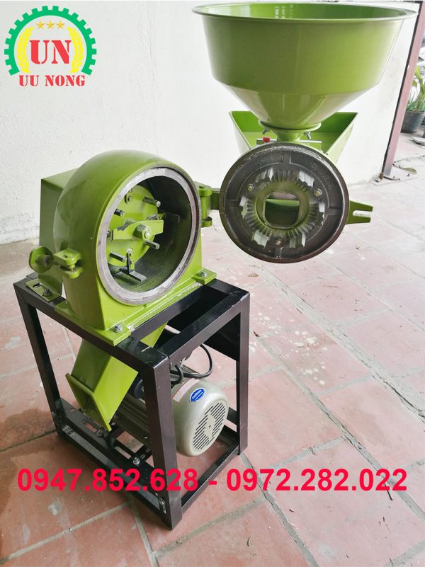 Máy nghiền thức ăn chăn nuôi sử dụng dao nghiền