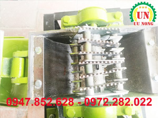 Máy nghiền thức ăn chăn nuôi nghiền búa UN9FQ20