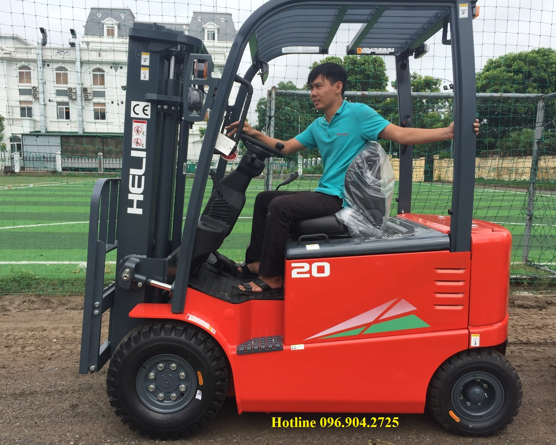Xe nâng điện HELI
