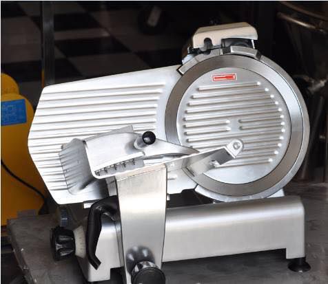Máy thái thịt đông lạnh É-250