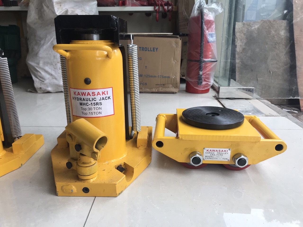Rùa chuyển hàng 6 tấn Kawasaki